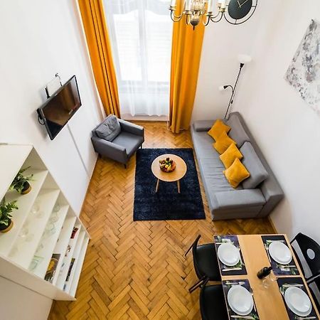 Royal City Apartment 40 M2 Krakow Dış mekan fotoğraf