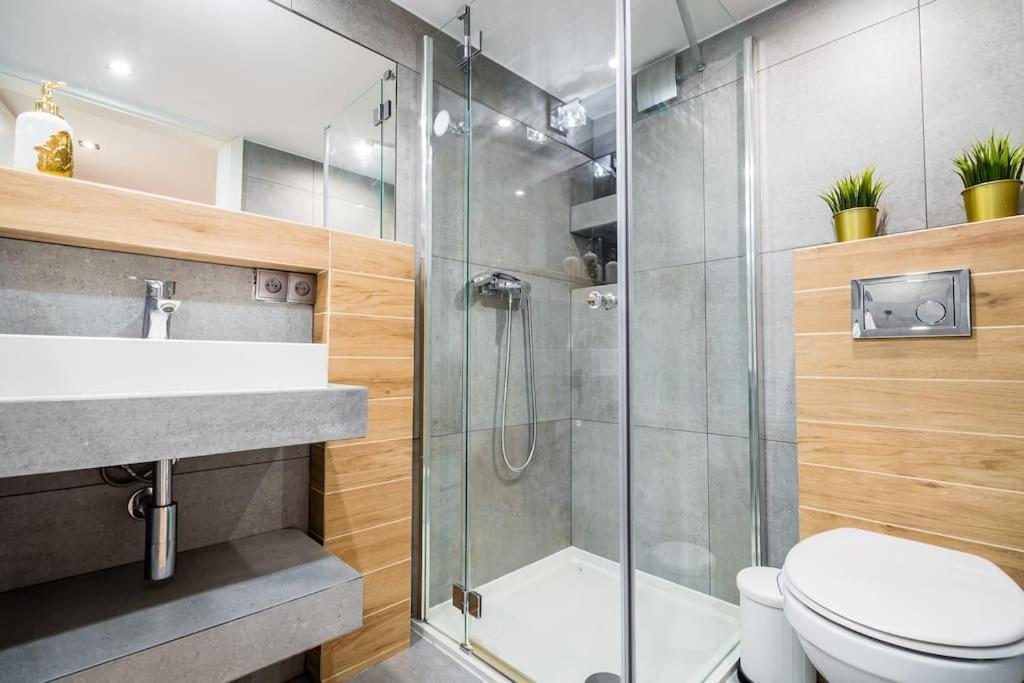 Royal City Apartment 40 M2 Krakow Dış mekan fotoğraf